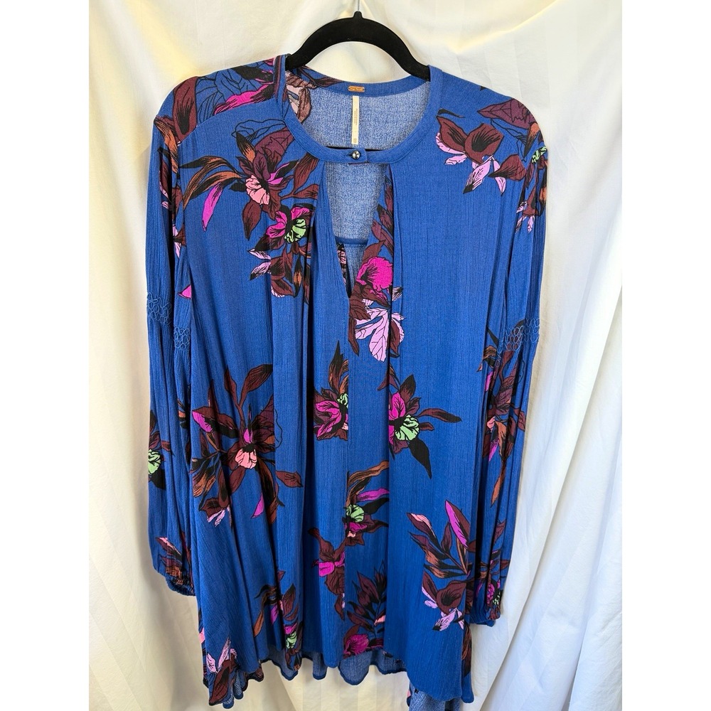 Free People Women's XS Blue Floral Crinkle Rayon Tunic Blouse Bell Sleeve Boho